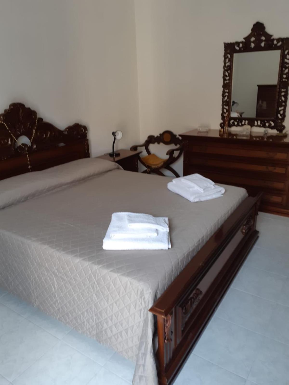 Villa Pina Cefalù Buitenkant foto
